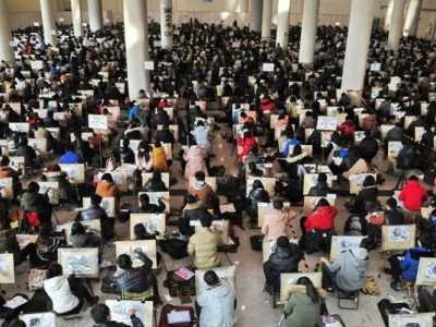 美術(shù)統(tǒng)考暑假?zèng)_刺班